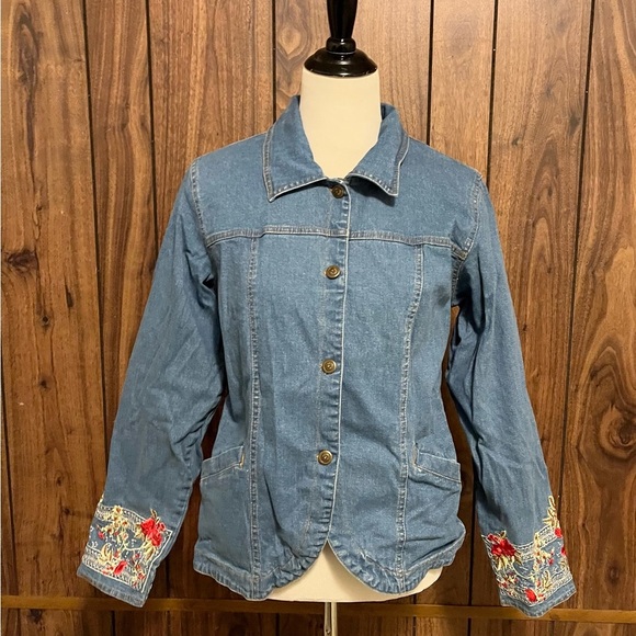 Denim & Co Blue Floral Embroidered Button Up Lined With Pockets Jean Jacket Sz M - Picture 1 of 8